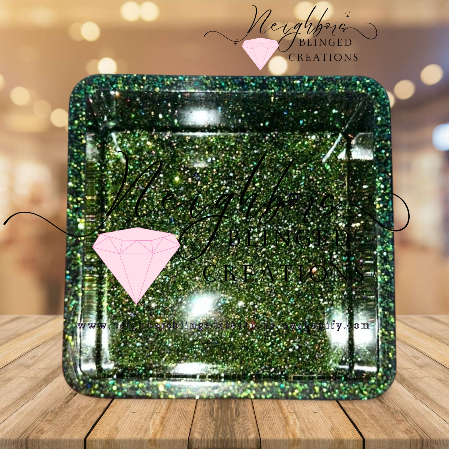 Green square jewelry box