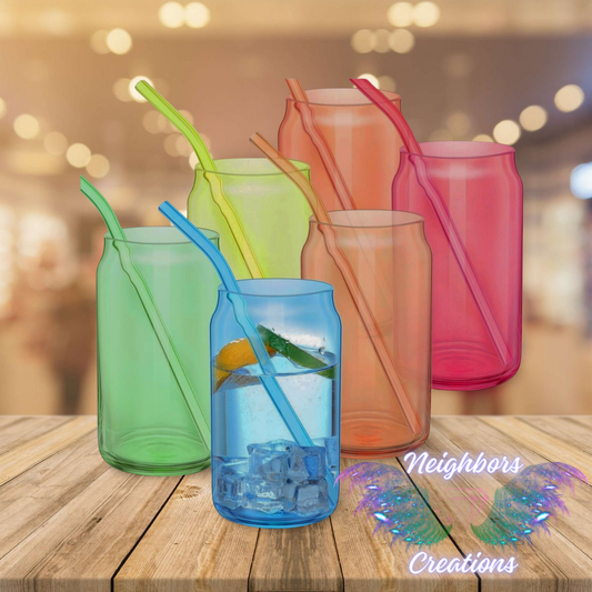 D Stash BUNDLE SALE.            12- 12OZ Glass Cups W/Bamboo Lid & Straw -              4- 16 oz plastic large cups with plastic screw on lids.        1- 8oz Glass Water Bottle w seal tight lid.